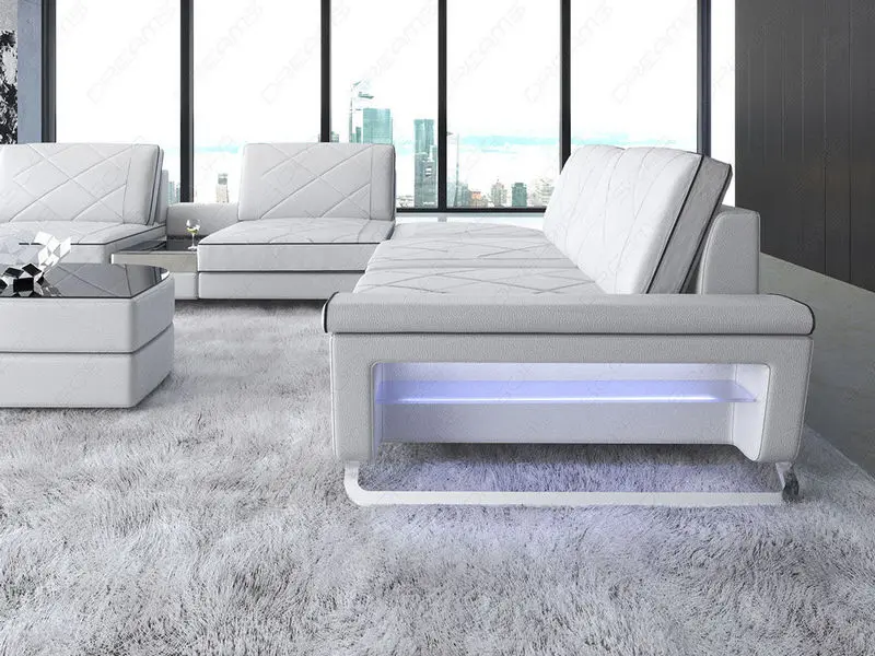 Elegante LED Beleuchtung im Sofa für  ein schönes Ambiente